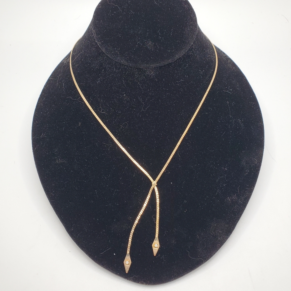 Vintage Avon necklace